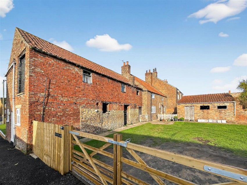 Images for Main Street, Huby, York