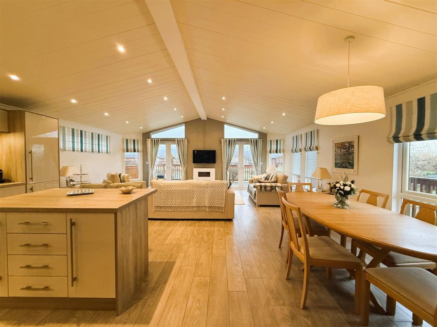 Images for Abbots Green, York House Holiday Park, Balk