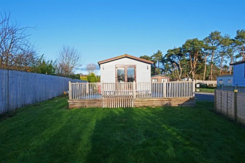 View Full Details for Wilberfoss Park, Hull Road,