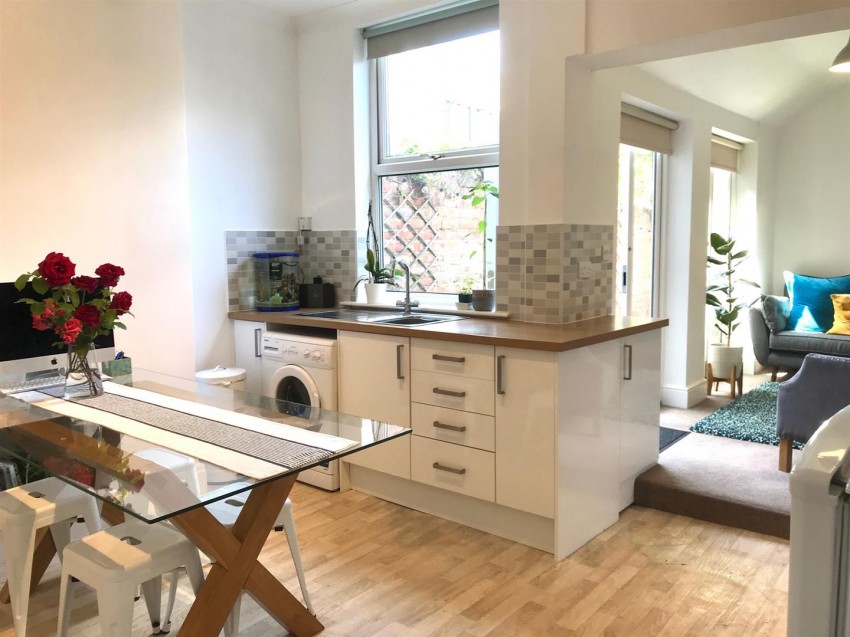 Images for Scott Street, South Bank