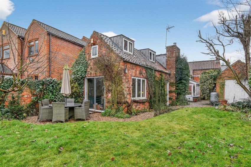 Images for Front Street, Naburn, York