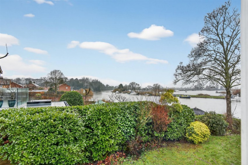 Images for Front Street, Naburn, York