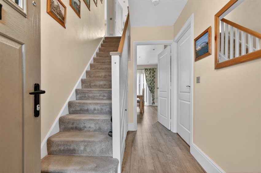 Images for Farro Drive, York