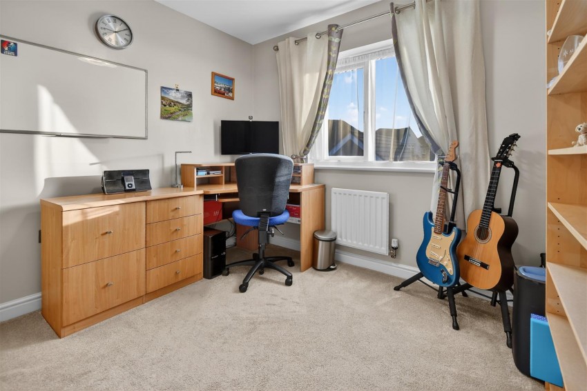 Images for Farro Drive, York