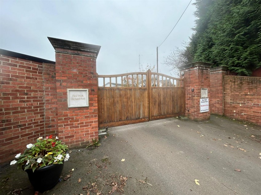 Images for New Walk Orchard, St. Oswalds Road