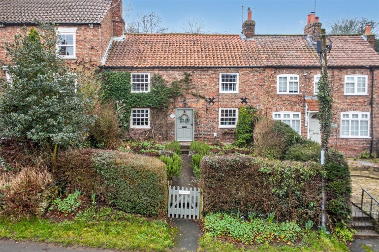 Brandsby Street, Crayke, York