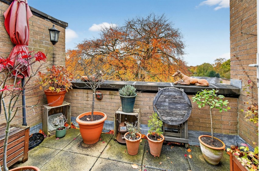 Images for Ouse Lea, York