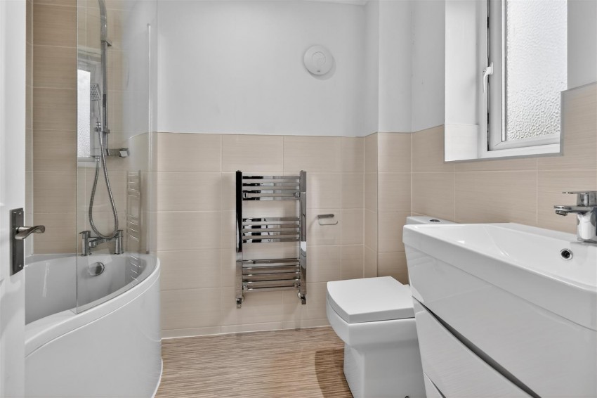 Images for West Moor Lane, Raskelf, York