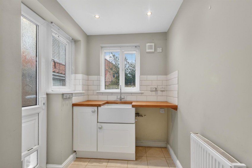 Images for West Moor Lane, Raskelf, York