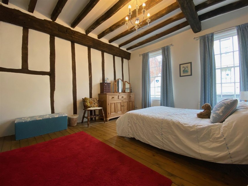 Images for 18 Gillygate, York