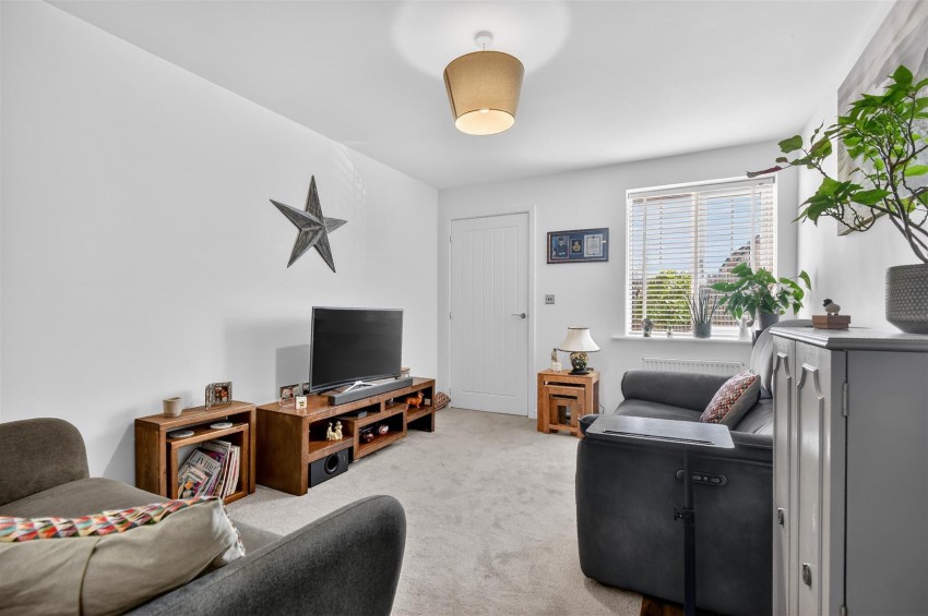 Images for Aspen Road, York