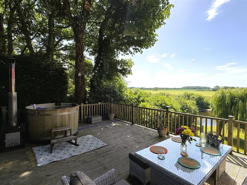 Images for The Poplars, Newton On Ouse, York