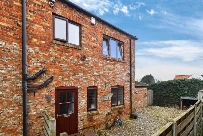 Images for The Poplars, Newton On Ouse, York