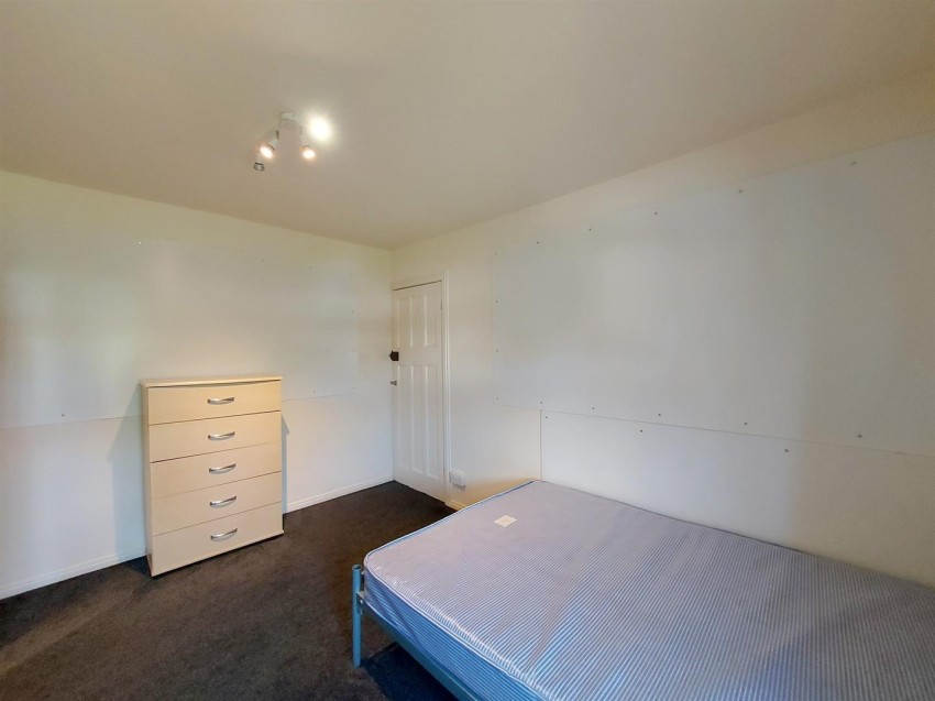 Images for Crombie Avenue, York