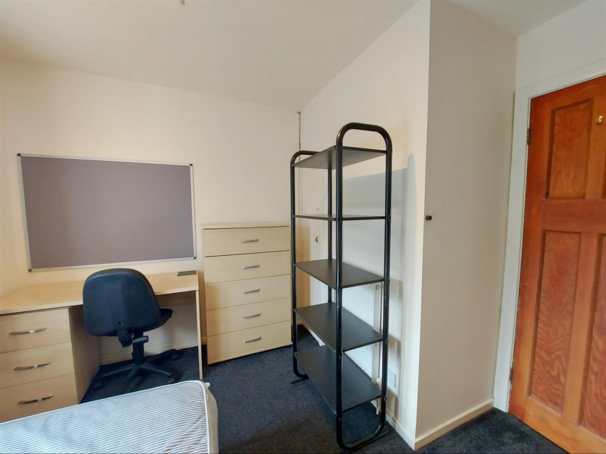 Images for Crombie Avenue, York