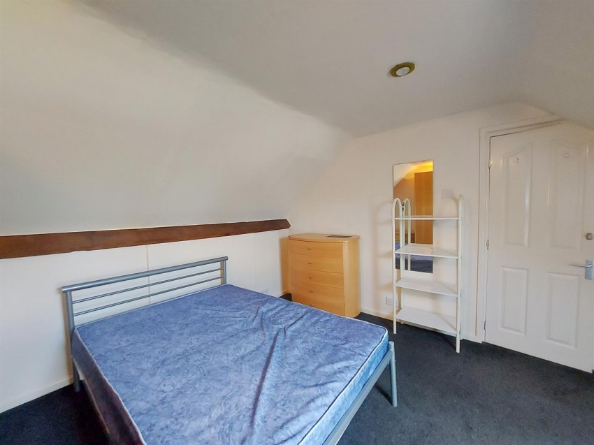 Images for Crombie Avenue, York