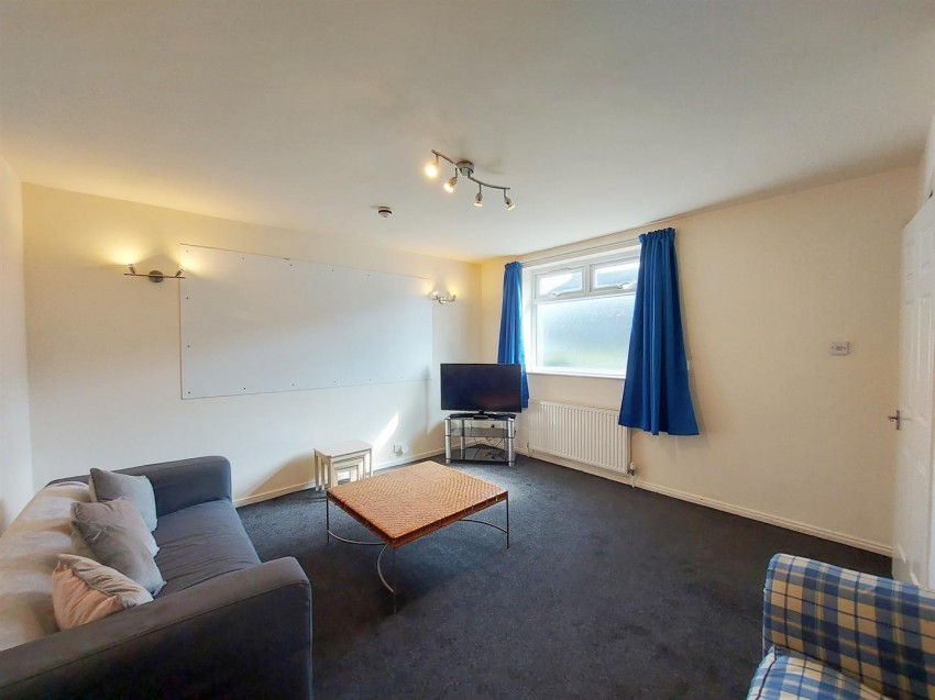 Images for Crombie Avenue, York