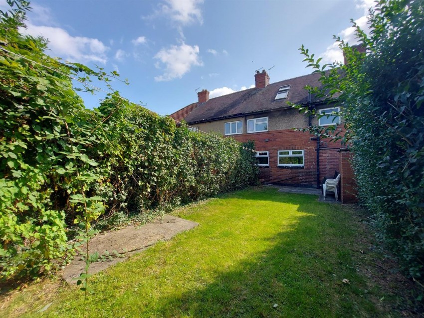 Images for Crombie Avenue, York