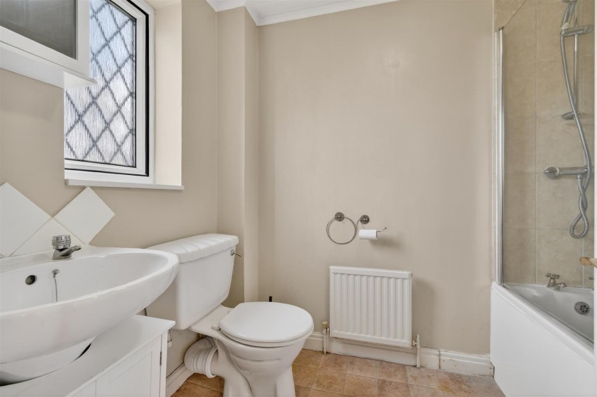 Images for Hamilton Drive East, York