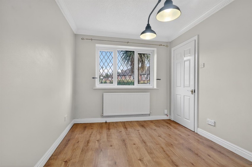 Images for Hamilton Drive East, York