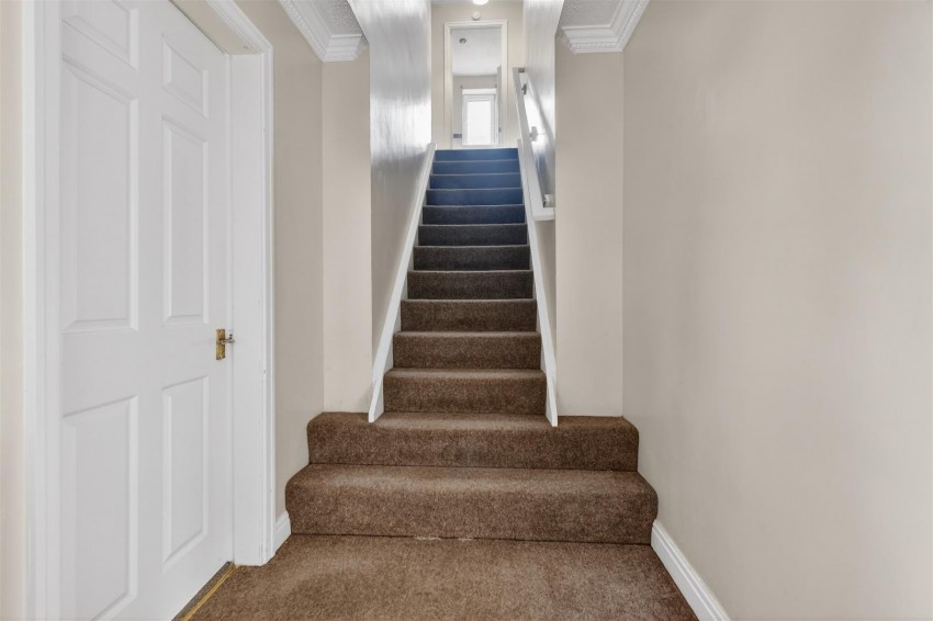 Images for Hamilton Drive East, York