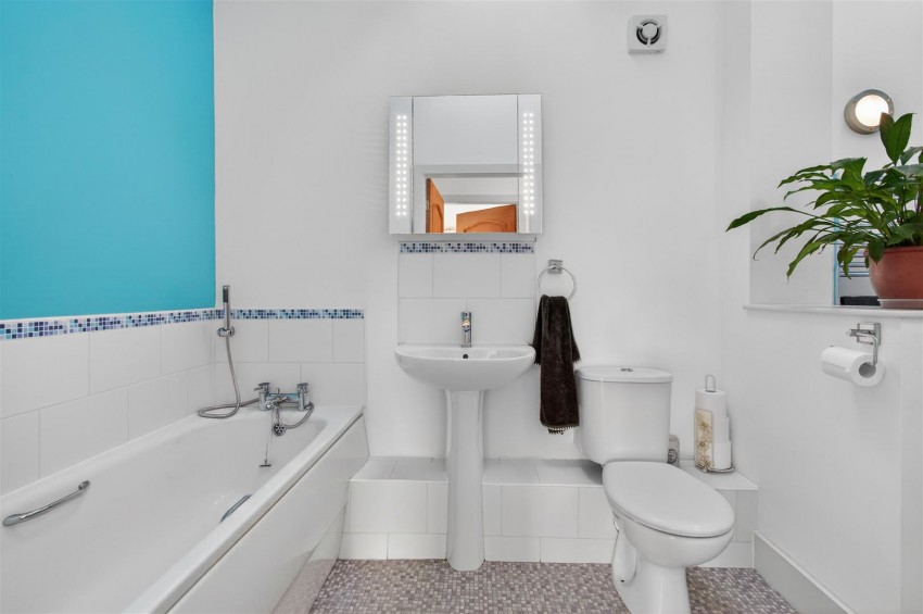 Images for Sterne Way, Sutton-On-The-Forest, York