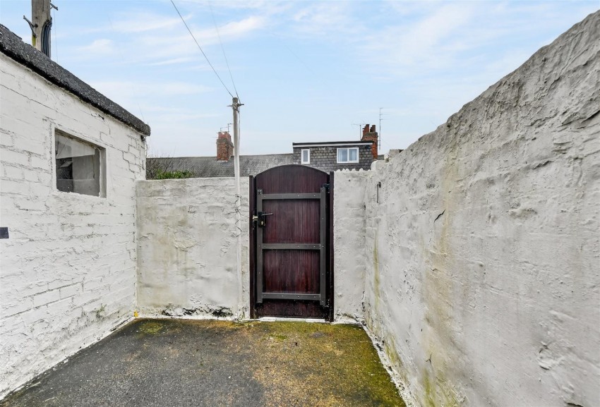 Images for Chatsworth Terrace, York