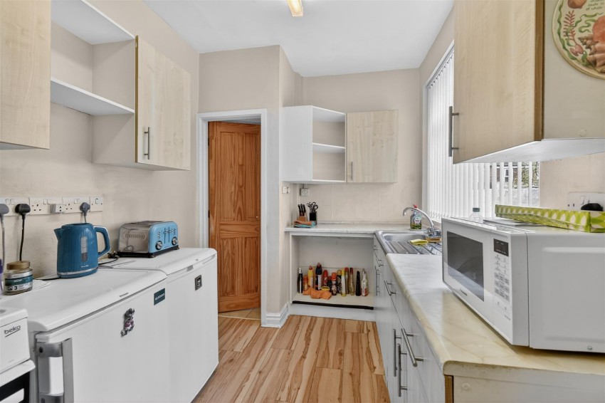 Images for Chatsworth Terrace, York
