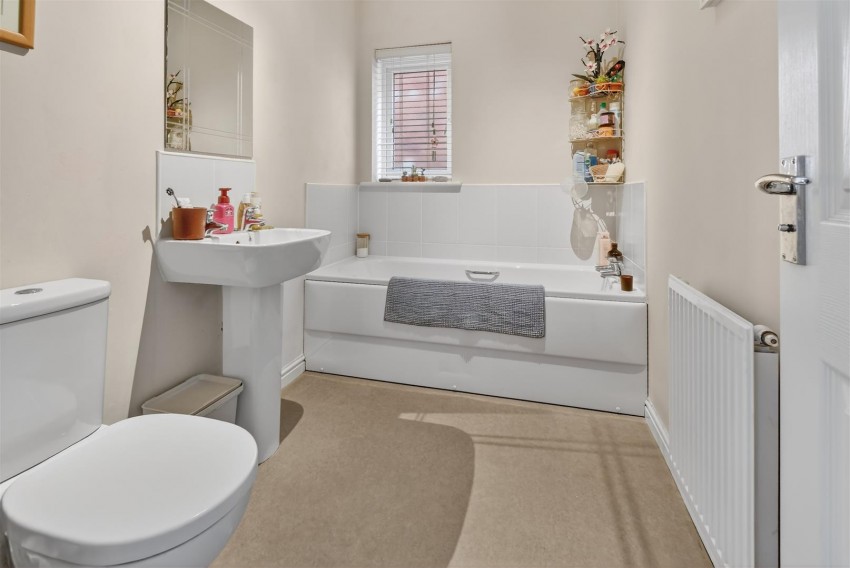 Images for Suskers Close, York