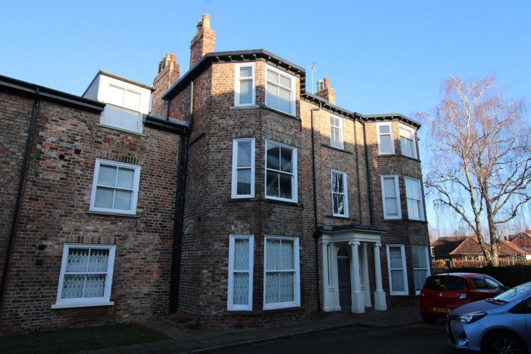 Fulford Road, Fulford Road