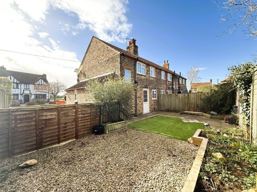 Images for The Green, Aldwark, Alne, York