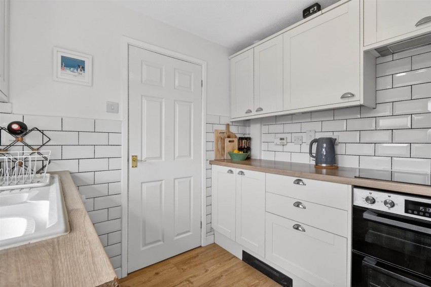 Images for Wolviston Avenue, York