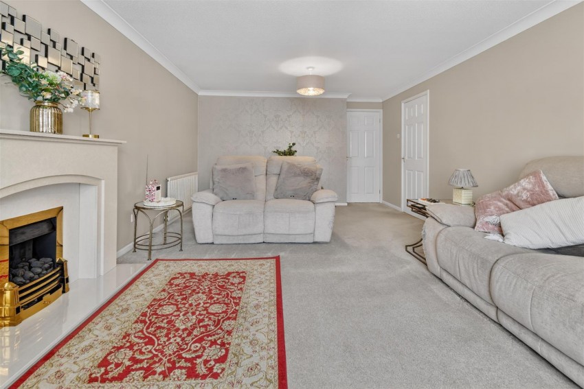 Images for Wolviston Avenue, York