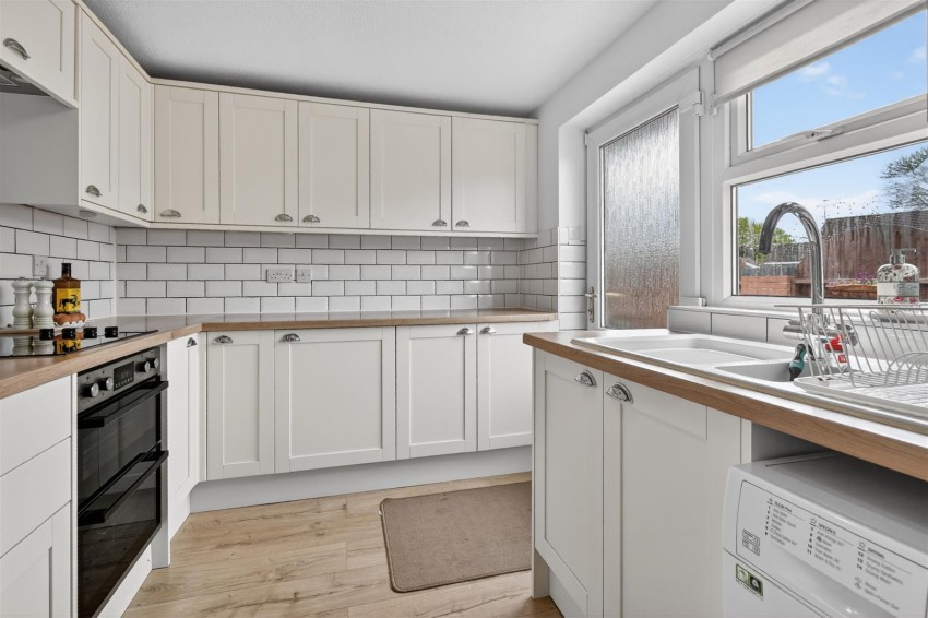 Images for Wolviston Avenue, York