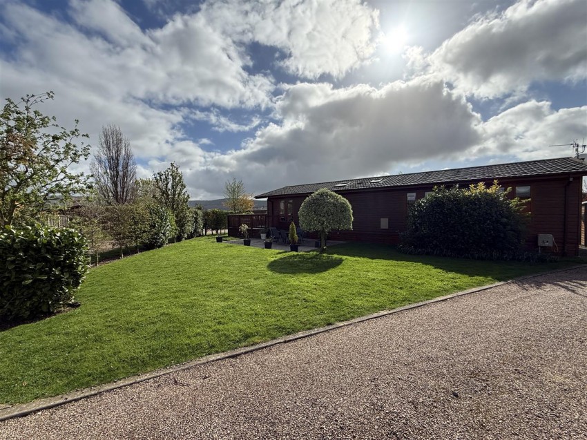 Images for Abbots Green, Bulk