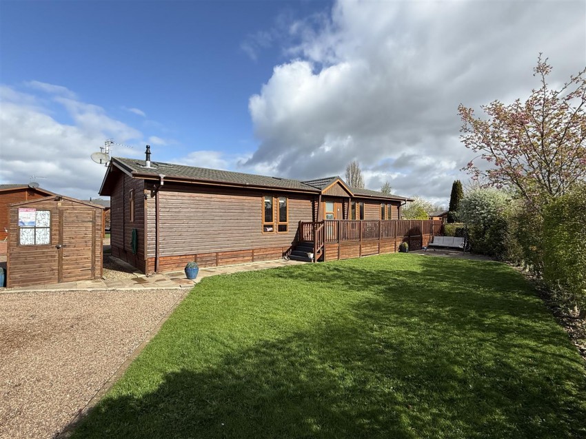 Images for Abbots Green, Balk