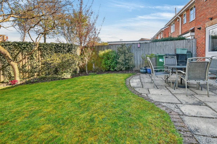 Images for Thorntree Grove, York