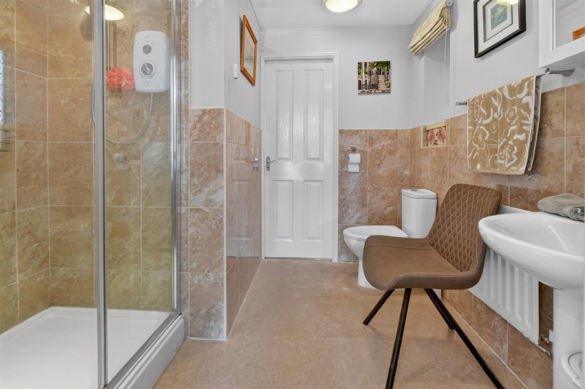 Images for Thorntree Grove, York