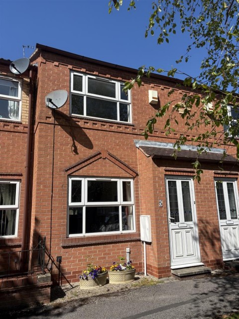 View Full Details for Bowling Green Croft, York
