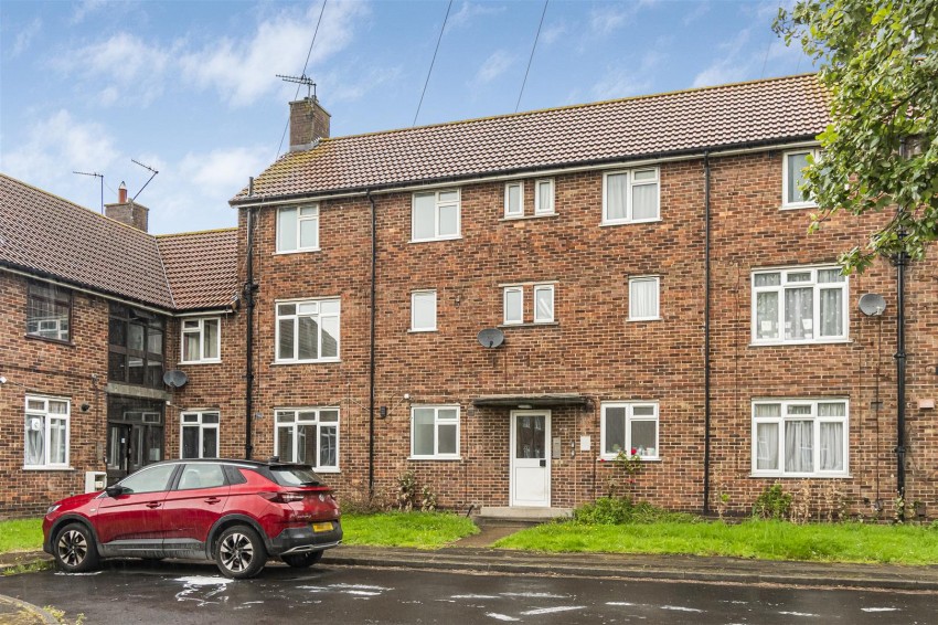 Images for Dringfield Close, York