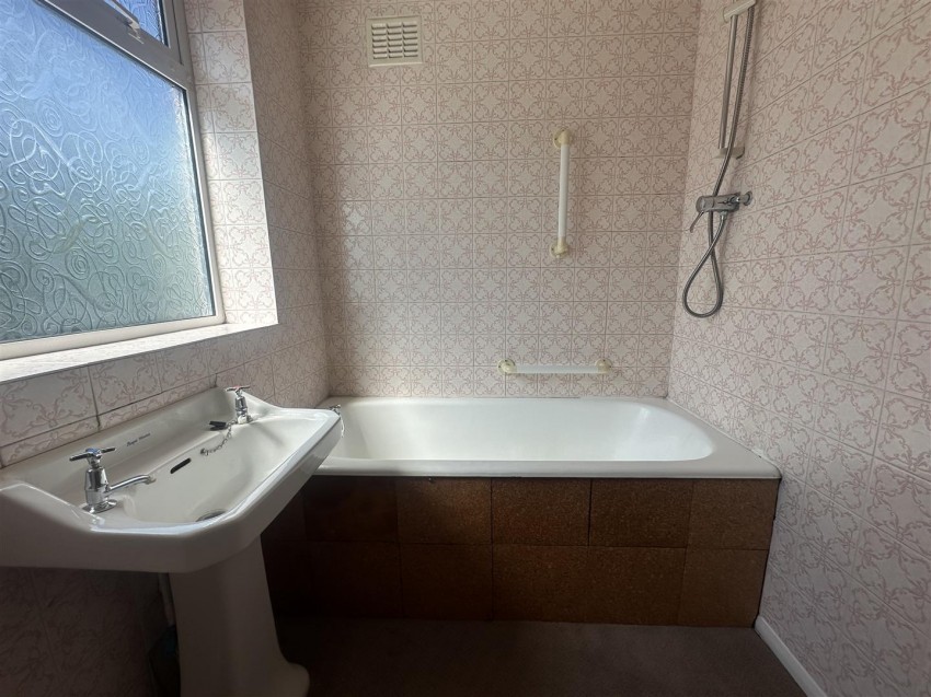 Images for Howe Hill Close, York