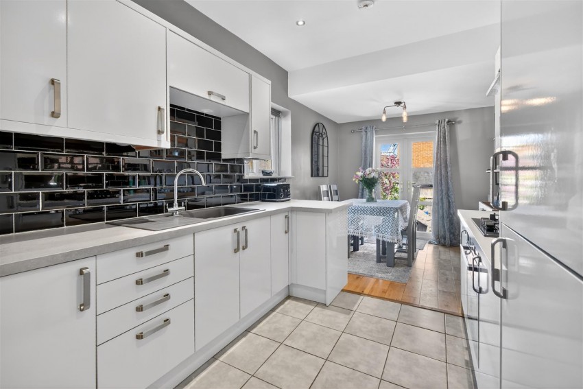 Images for Campleshon Road, York