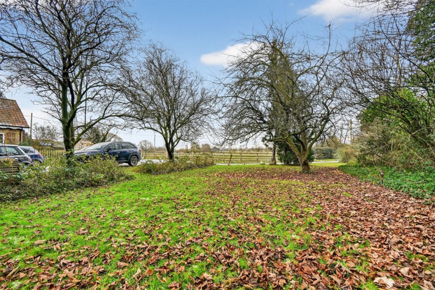 Images for The Bungalow & Paddock, Cottage Farm, Bad Bargain Lane, Osbaldwick, York