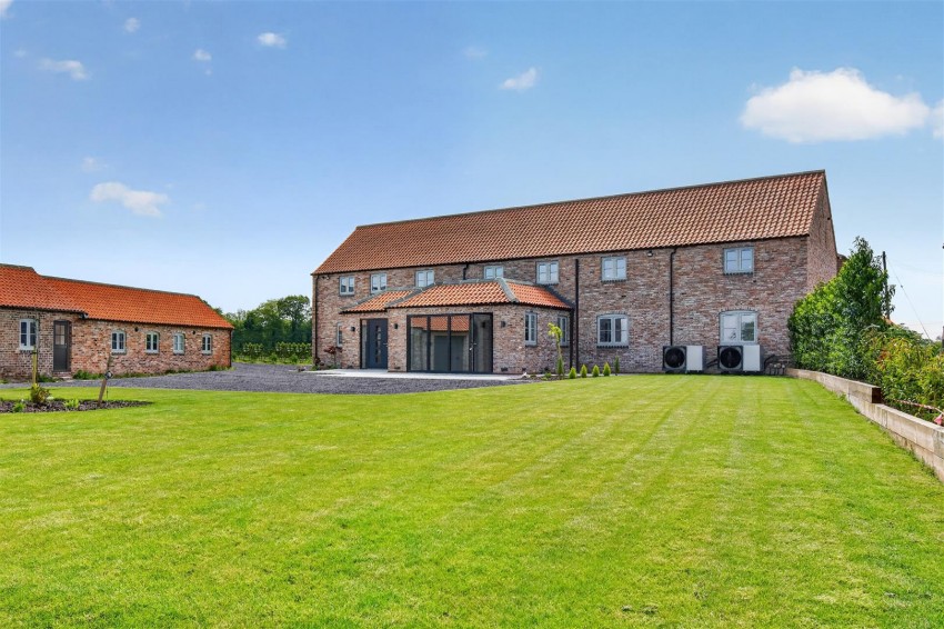 Images for Lodge Farm Barns, Dunnington