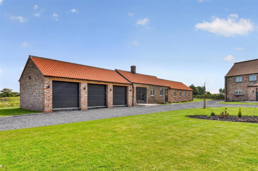 Images for Lodge Farm Barns, Dunnington