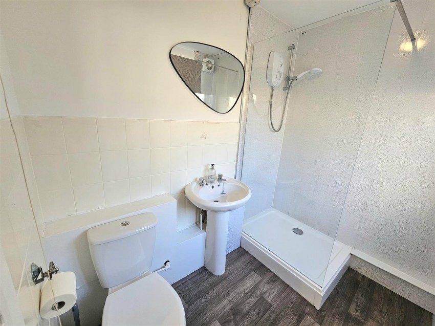 Images for Kingsland Terrace, Leeman Road