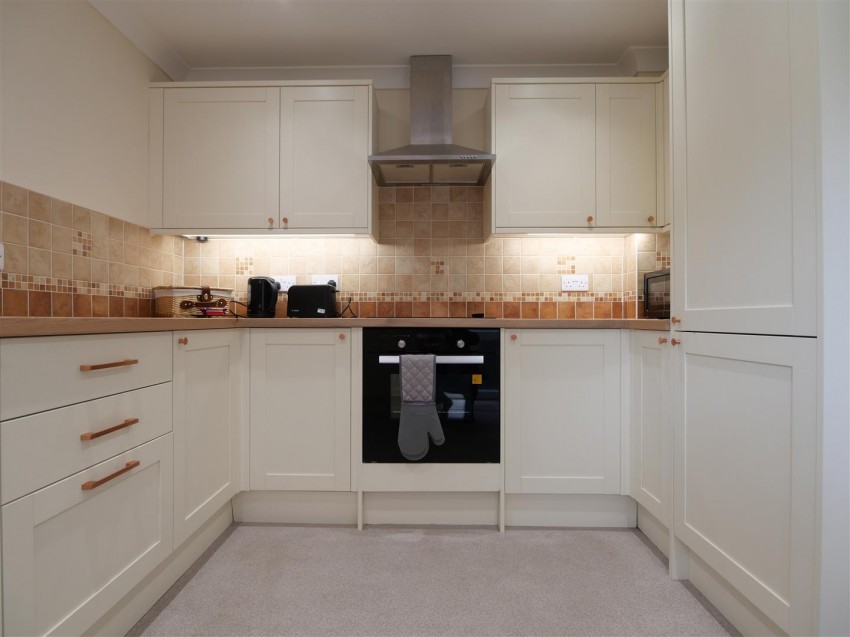 Images for Fewster Way, Fishergate