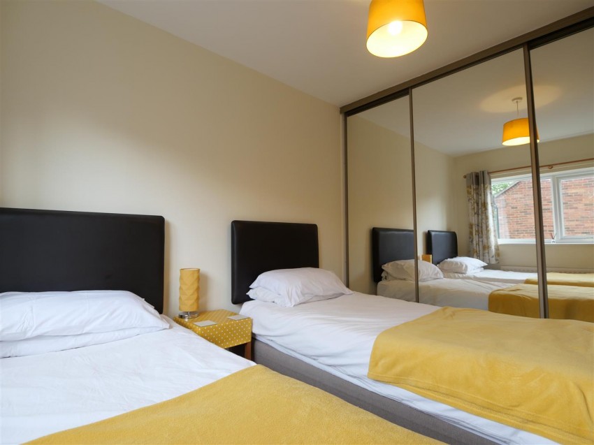 Images for Fewster Way, Fishergate