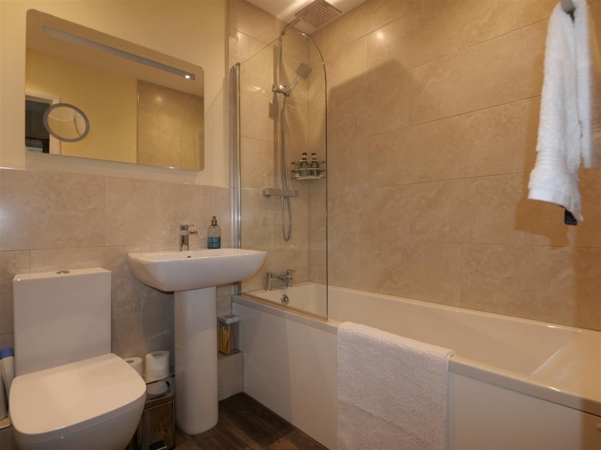 Images for Fewster Way, Fishergate