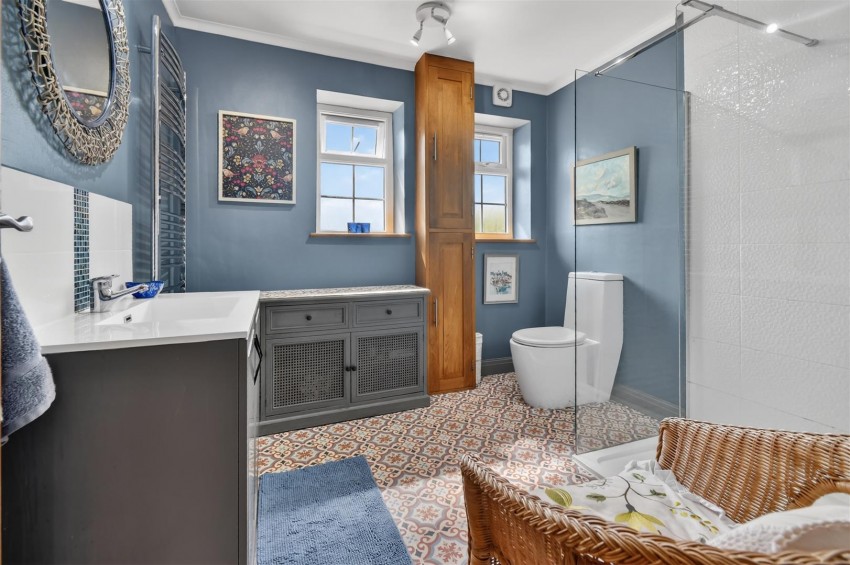 Images for Grosvenor Cottage, St. Oswalds Close